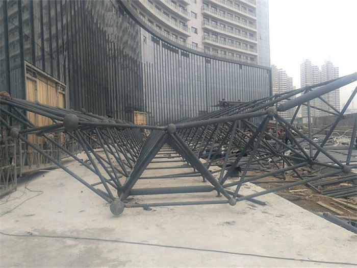 珠海万豪酒店雨棚网架